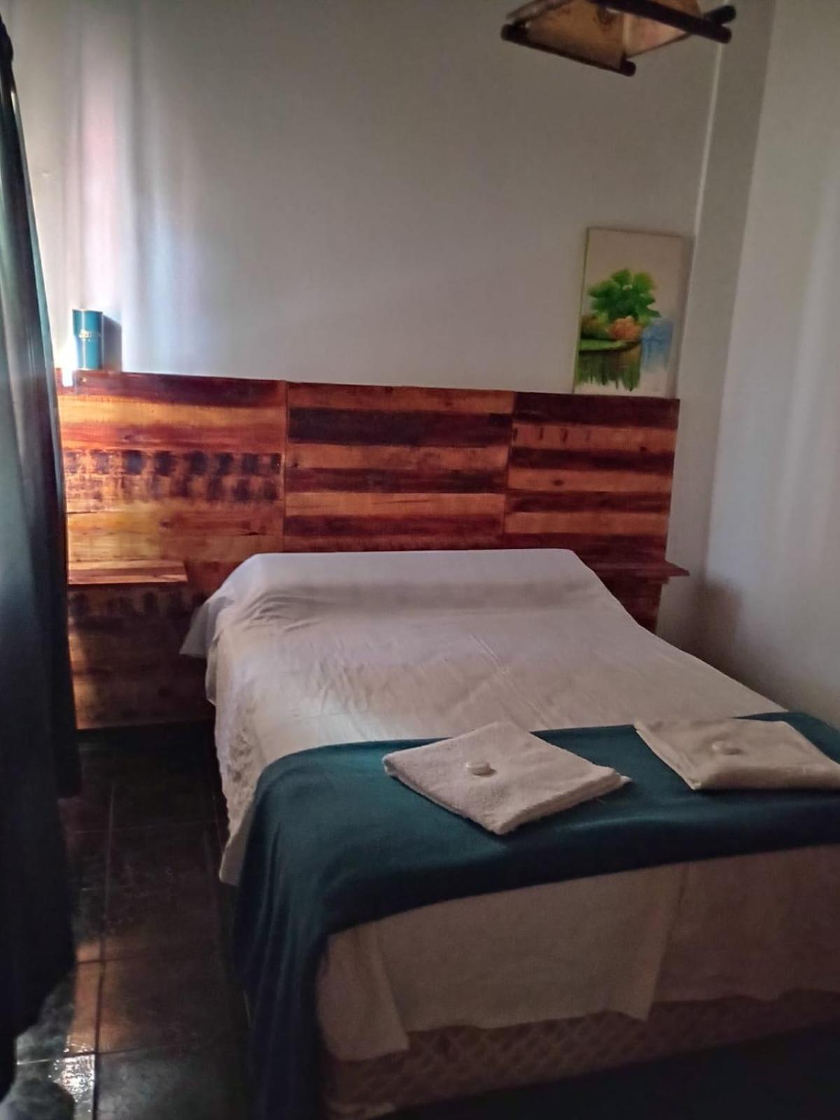 Hostal La Palmera Ezeiza Exteriör bild